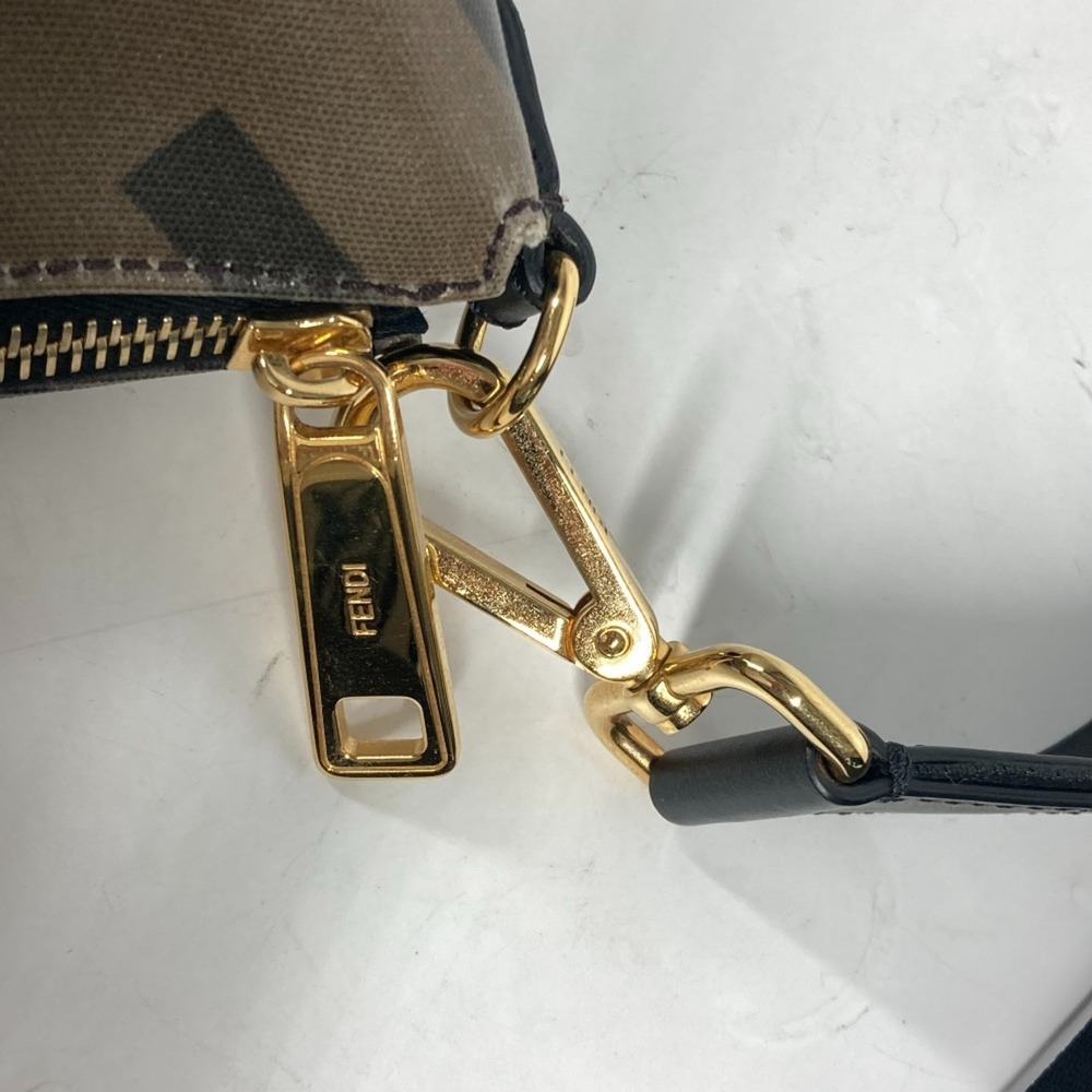FENDI Bag - Picture 7 of 13